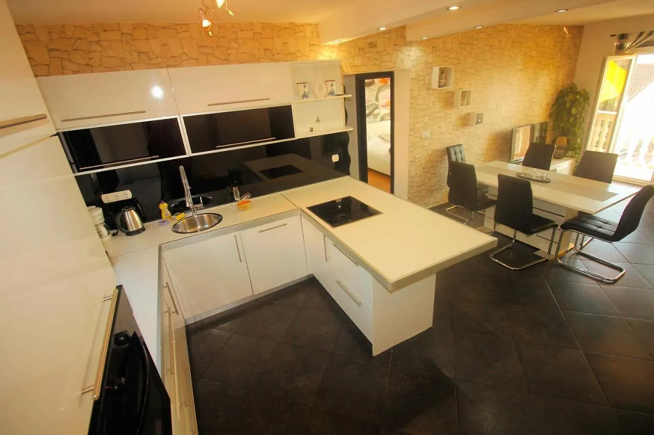 Apartment Martina Crikvenica